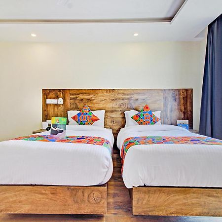 Fabhotel Soft Petals Gurgaon Esterno foto