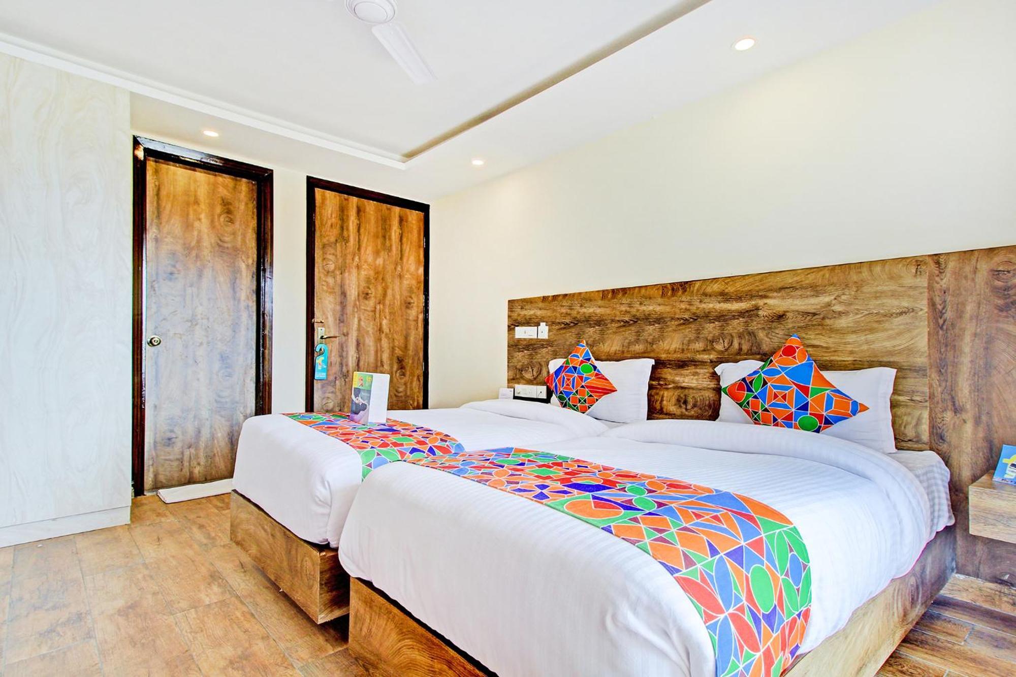 Fabhotel Soft Petals Gurgaon Esterno foto